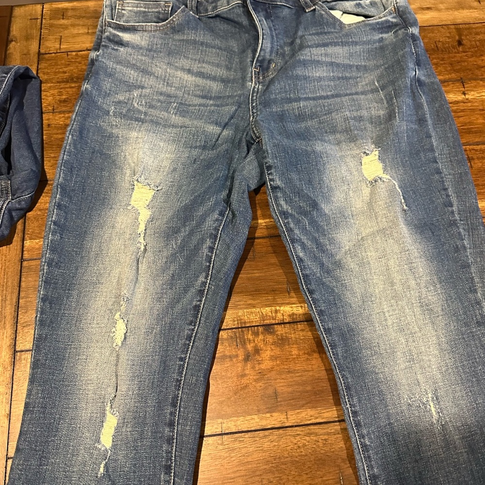 Studio Blue Womens Medium Wash Denim Jeans